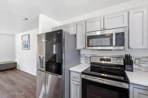 Kitchen - 580 N Hydra Pl, Post Falls, ID 83854 photo 3 of 5
