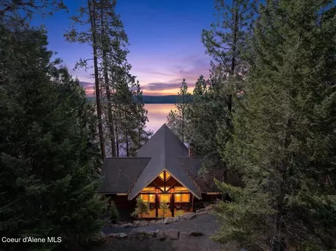 6832 W Half Circle Loop, Worley, ID 83876