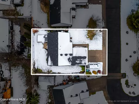 View/Area - 2734 E Redondo Cir, Post Falls, ID 83854 photo 1 of 8
