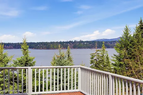 2864 E Upper Hayden Lake Rd, Hayden, ID 83835