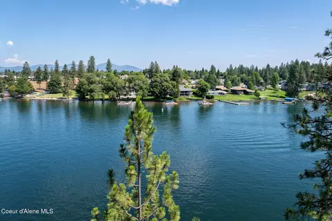 W Gull Harbor Ct, Post Falls, ID 83854 photo 10