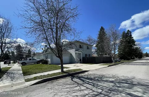 Exterior - 1201 Spruce St, Sandpoint, ID 83864 photo 1 of 2