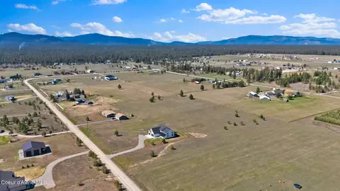 View/Area - 969 E Yellow Pine Ave, Athol, ID 83801 photo 1 of 11