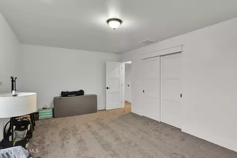 Bedroom - 969 E Yellow Pine Ave, Athol, ID 83801 photo 6 of 6
