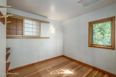 Bedroom - 3463 E Sunset Dr, Harrison, ID 83833 photo 1 of 1