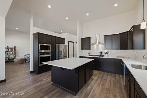 Kitchen - 1967 E Plaza Ct, Post Falls, ID 83854 photo 2 of 4