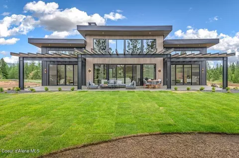 5762 W Double Eagle Ct, Coeur D'alene, ID 83814