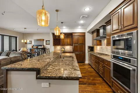 Kitchen - 606 Sandpoint Ave, Sandpoint, ID 83864 photo 3 of 7