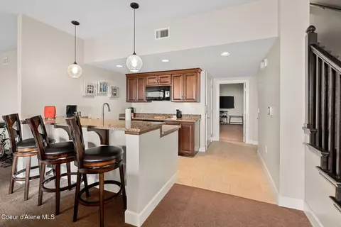 Kitchen - 606 Sandpoint Ave, Sandpoint, ID 83864 photo 6 of 7