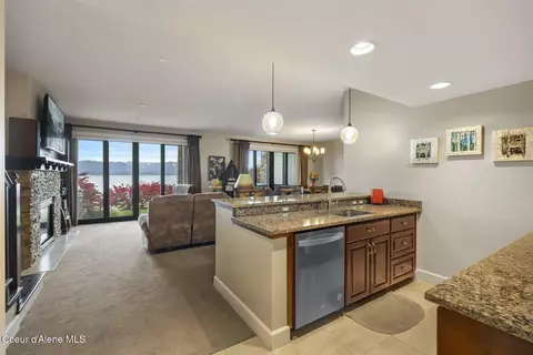 Kitchen - 606 Sandpoint Ave, Sandpoint, ID 83864 photo 7 of 7