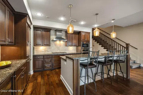 Kitchen - 606 Sandpoint Ave, Sandpoint, ID 83864 photo 4 of 7