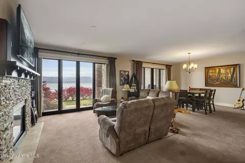 Living - 606 Sandpoint Ave, Sandpoint, ID 83864 photo 5 of 6