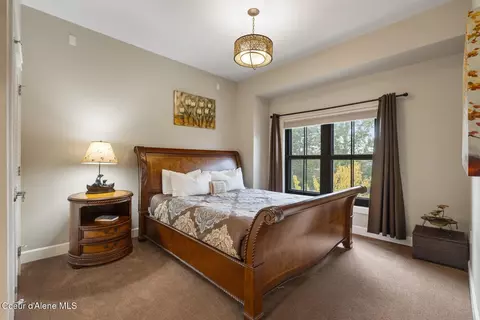Bedroom - 606 Sandpoint Ave, Sandpoint, ID 83864 photo 6 of 9