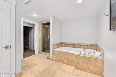 Bath - 606 Sandpoint Ave, Sandpoint, ID 83864 photo 9 of 9