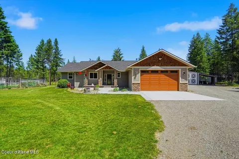 517 Songbird Way, Spirit Lake, ID 83869
