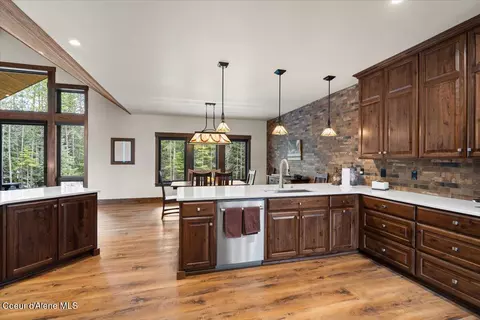 Kitchen - 3544 E Winray Dr, Hayden, ID 83835 photo 6 of 6