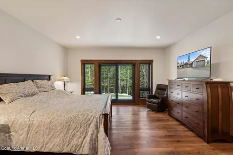 Bedroom - 3544 E Winray Dr, Hayden, ID 83835 photo 1 of 5