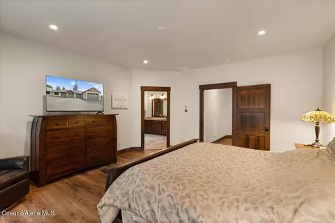Bedroom - 3544 E Winray Dr, Hayden, ID 83835 photo 3 of 5