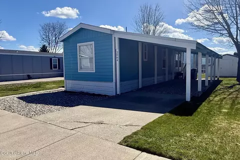 2064 W Windermere Ave, Coeur D'alene, ID 83815