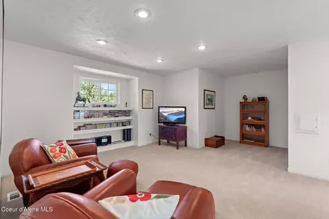 Other - 744 N Dundee Dr, Post Falls, ID 83854 photo 9 of 17