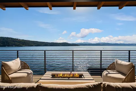 3929 S Appian Ct, Coeur D'alene, ID 83814