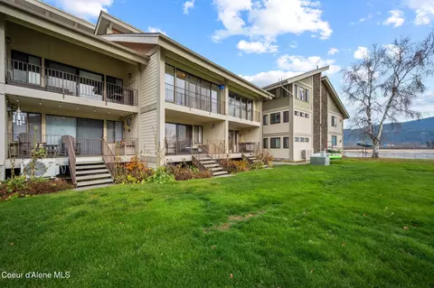 301 Iberian Way #223, Sandpoint, ID 83864