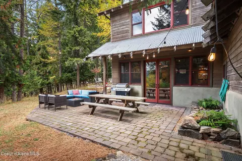 Exterior - 6162 Eureka Rd, Sagle, ID 83860 photo 3 of 30