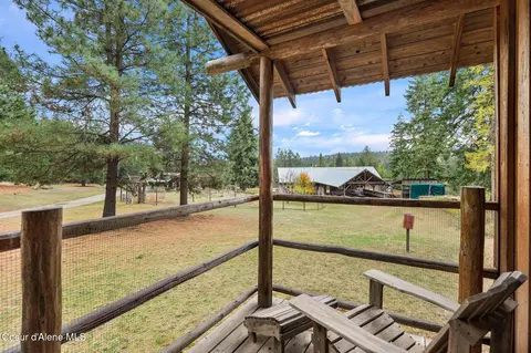 Exterior - 6162 Eureka Rd, Sagle, ID 83860 photo 12 of 30