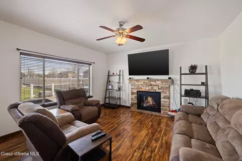 Living - 14932 N Pristine Cir, Rathdrum, ID 83858 photo 1 of 1