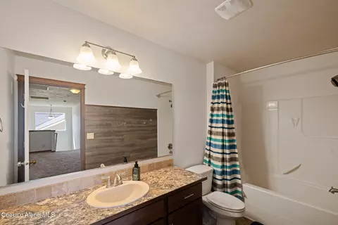 Bath - 14932 N Pristine Cir, Rathdrum, ID 83858 photo 5 of 5