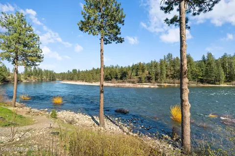 695 S Majestic View Dr, Post Falls, ID 83854