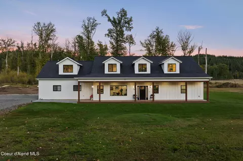 61 Lightfoot Dr, Sandpoint, ID 83864