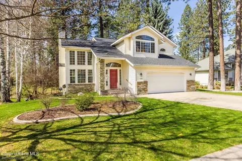 900 S Riverside Harbor Dr, Post Falls, ID 83854