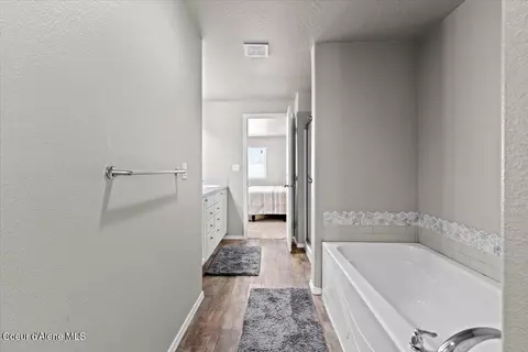 Entry Way - 1020 W Jenicek Loop, Post Falls, ID 83854 photo 8 of 8