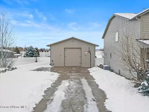 Other - 1020 W Jenicek Loop, Post Falls, ID 83854 photo 17 of 20
