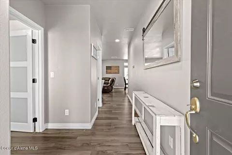 Entry Way - 1020 W Jenicek Loop, Post Falls, ID 83854 photo 1 of 8
