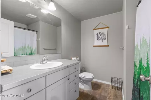 Bath - 1020 W Jenicek Loop, Post Falls, ID 83854 photo 1 of 1