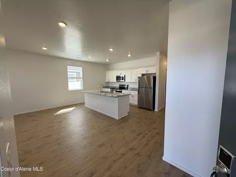 5306 E Aquila Ave, Post Falls, ID 83854