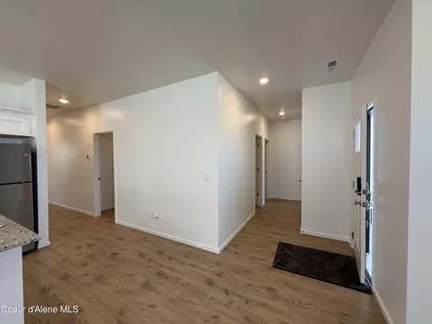 Entry Way - 5306 E Aquila Ave, Post Falls, ID 83854 photo 1 of 2