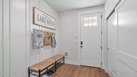 3226 N Grandmill Ln #101, Coeur D'alene, ID 83814