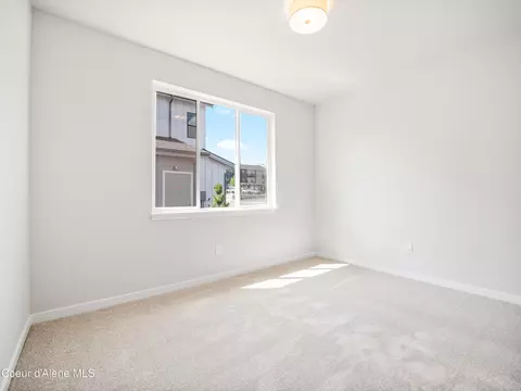 Bedroom - 962 E Railroad Ave, Post Falls, ID 83854 photo 4 of 5