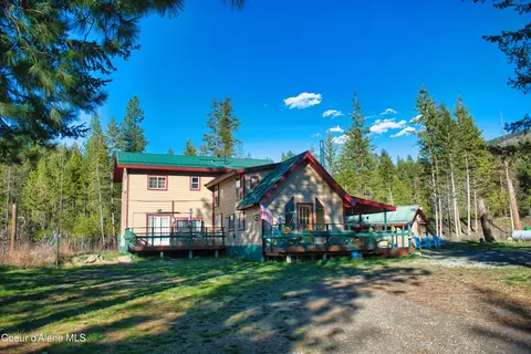 295 Glacier Rd, Bonners Ferry, ID 83805
