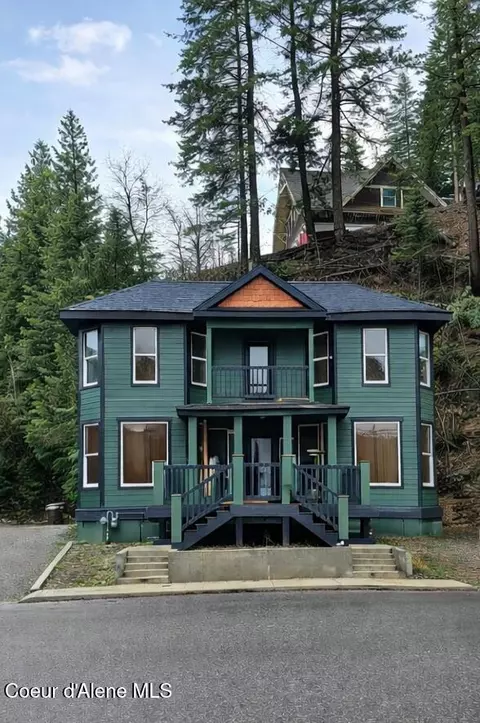 118 River St, Wallace, ID 83873