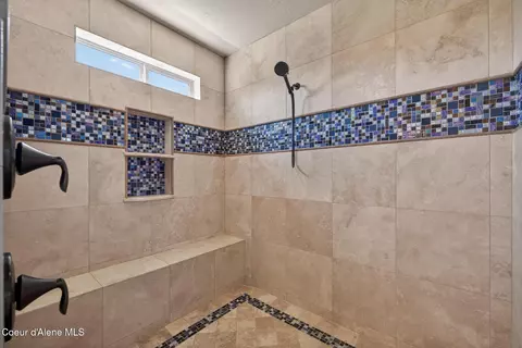 Bath - 3358 E Leebowe Ct, Hayden, ID 83835 photo 4 of 6