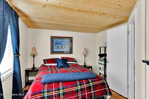 Bedroom - 51 Rocky Point Upper Rd, Plummer, ID 83851 photo 5 of 6