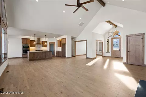 Living - L3b8 N Eclipse Road, Rathdrum, ID 83858 photo 3 of 4