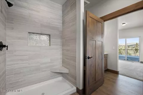 Bath - L3b8 N Eclipse Road, Rathdrum, ID 83858 photo 3 of 4