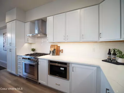 Kitchen - 1048 E 4th Ave #104, Post Falls, ID 83854 photo 4 of 9