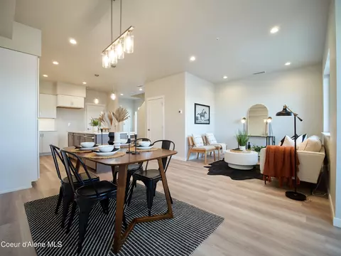 Dining - 1048 E 4th Ave #104, Post Falls, ID 83854 photo 1 of 2