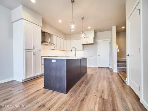 Kitchen - 1048 E 4th Ave #104, Post Falls, ID 83854 photo 3 of 9